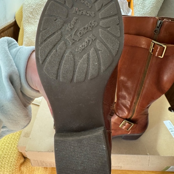 Korkease Brown Knee High Leather Boots Women’s size 6 Buckle Detail - Picture 4 of 6